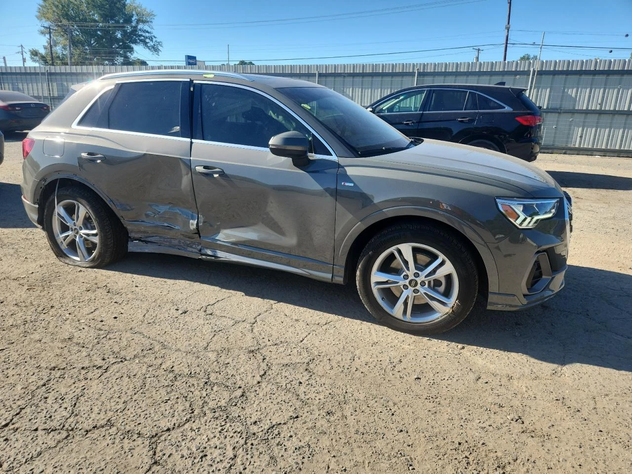 Audi Q3 PREMIUM PLUS S LINE 45 - изображение 3