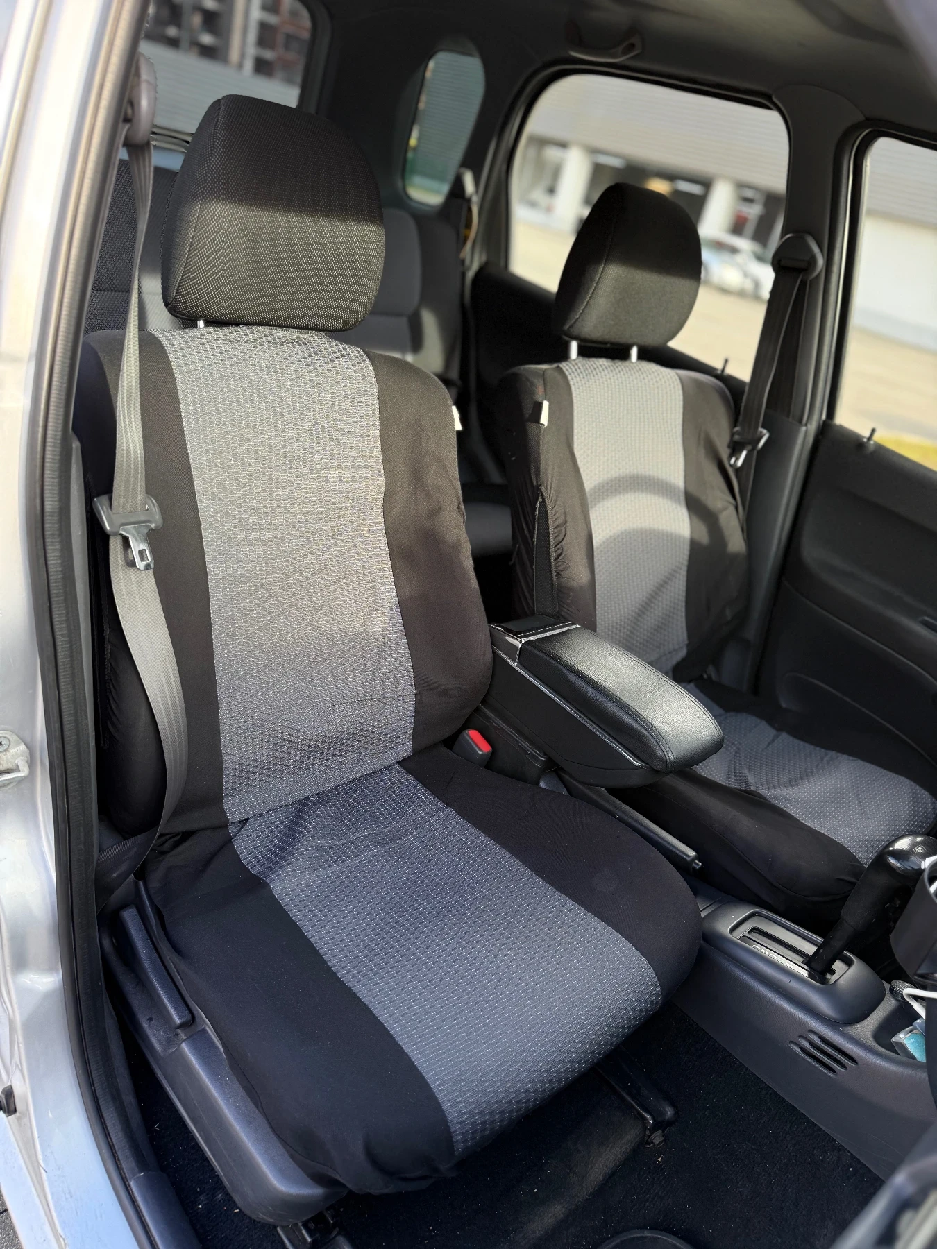 Daihatsu Terios АВТОМАТИК ГАЗ 4Х4 КЛИМАТИК - изображение 10