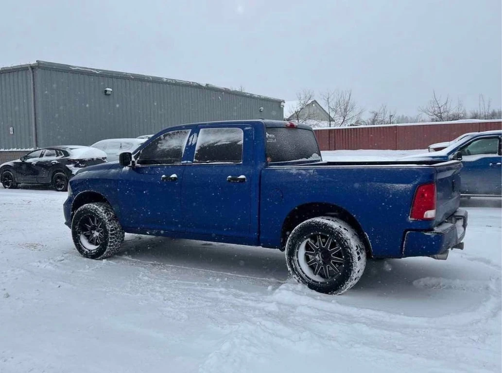 Dodge RAM 1500 * Express * CARFAX * БЕЗ ПЪРВОНАЧАЛНА ВНОСКА - изображение 2