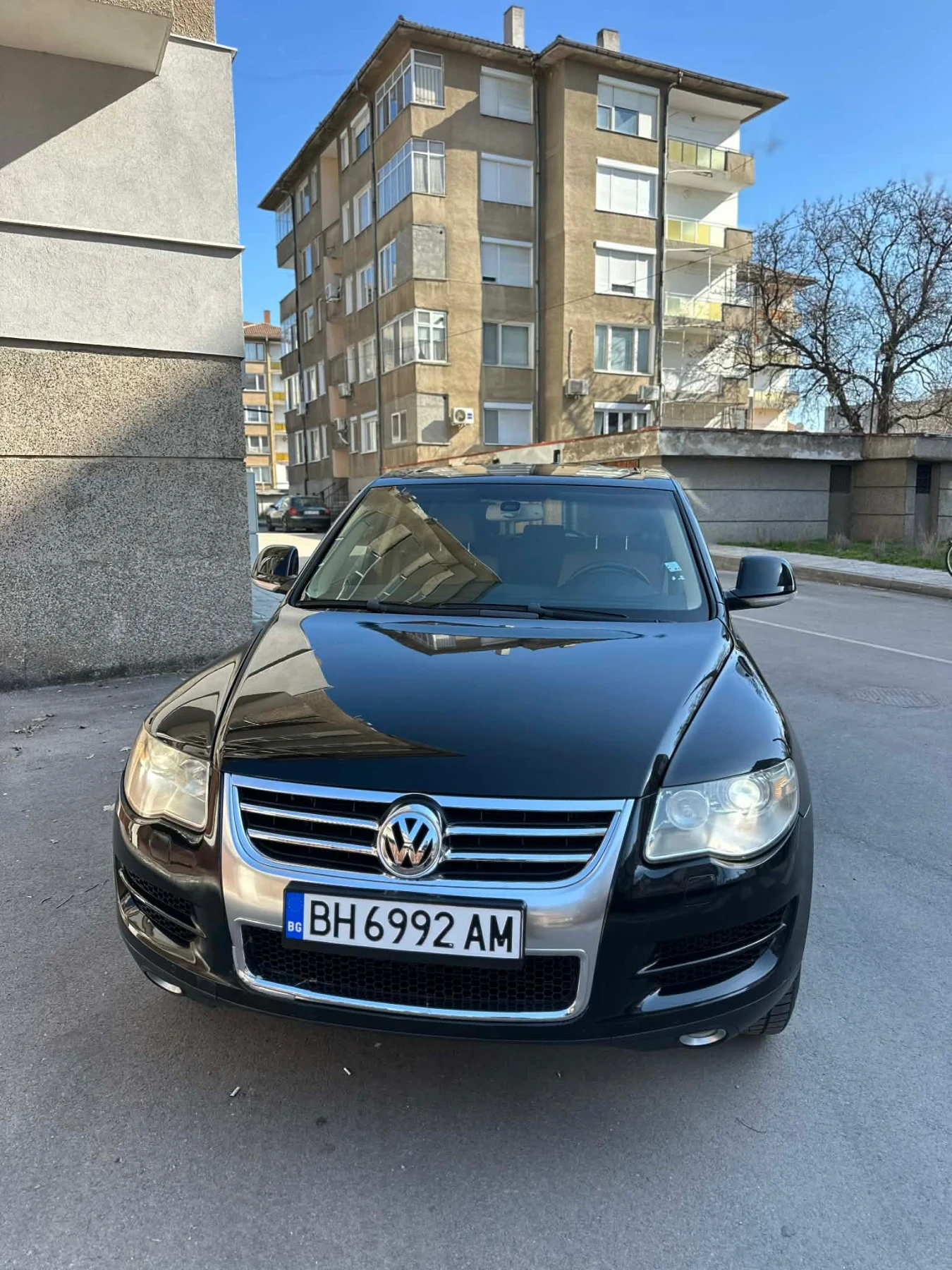 VW Touareg 3.0TDi Facelift, снимка 2 - Автомобили и джипове - 53890728