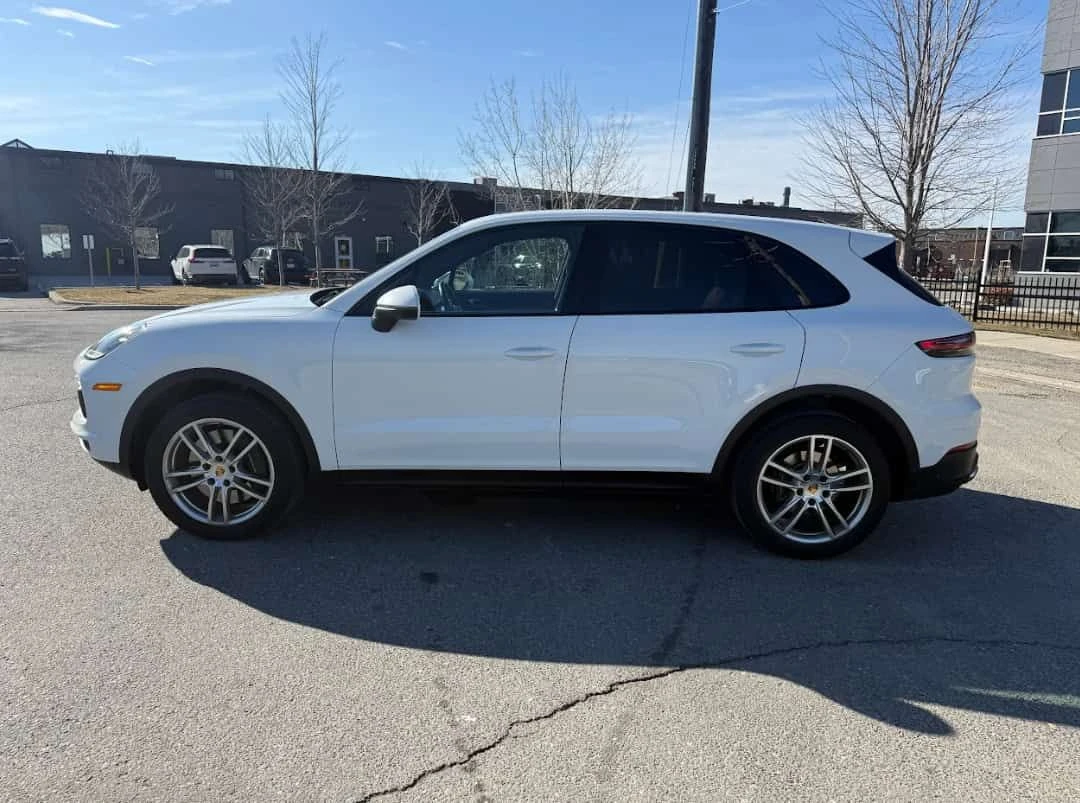 Porsche Cayenne AWD  CARFAX, снимка 2 - Автомобили и джипове - 54156426
