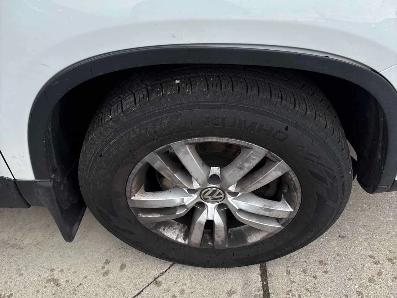 VW Tiguan 4 MOTION * CARFAX * ПОДГРЕВ * KEYLESS * КЛИПОВЕ, снимка 7 - Автомобили и джипове - 54497079