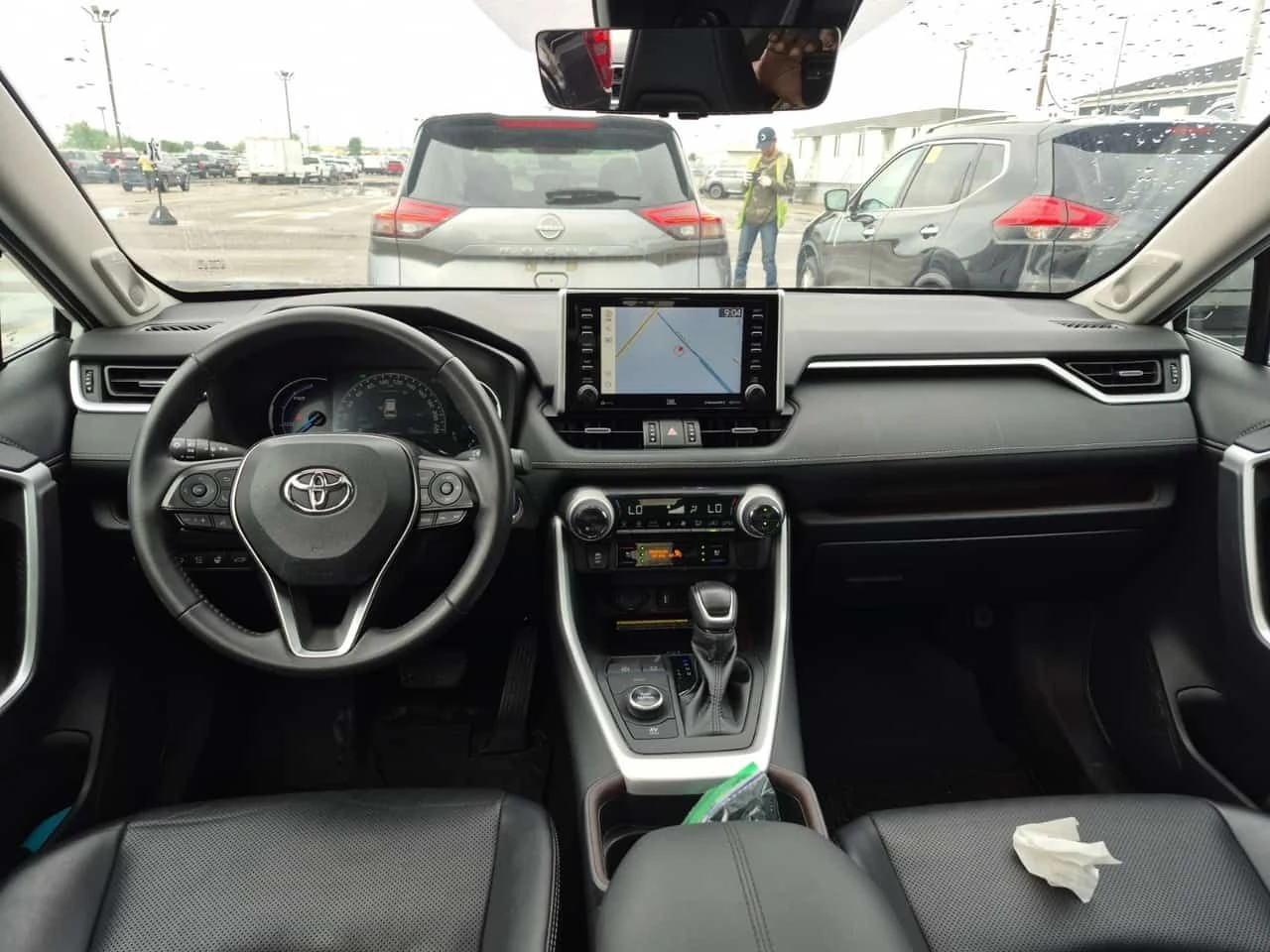 Toyota Rav4 HYBRID LIMITED/CARFAX/Кожа/Подгрев/Шибедах/2 Ключа, снимка 10 - Автомобили и джипове - 54999960