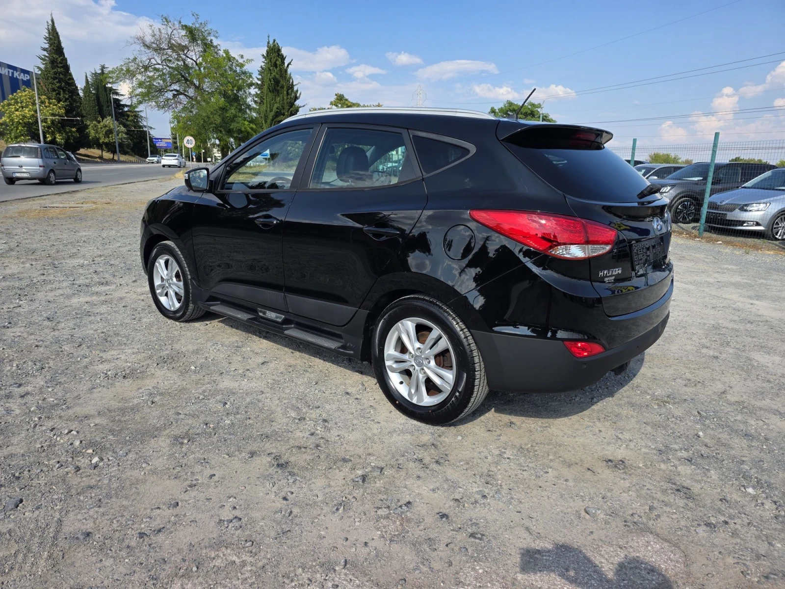 Hyundai IX35 2.0 CRDI 136 K.C, снимка 3 - Автомобили и джипове - 55597218