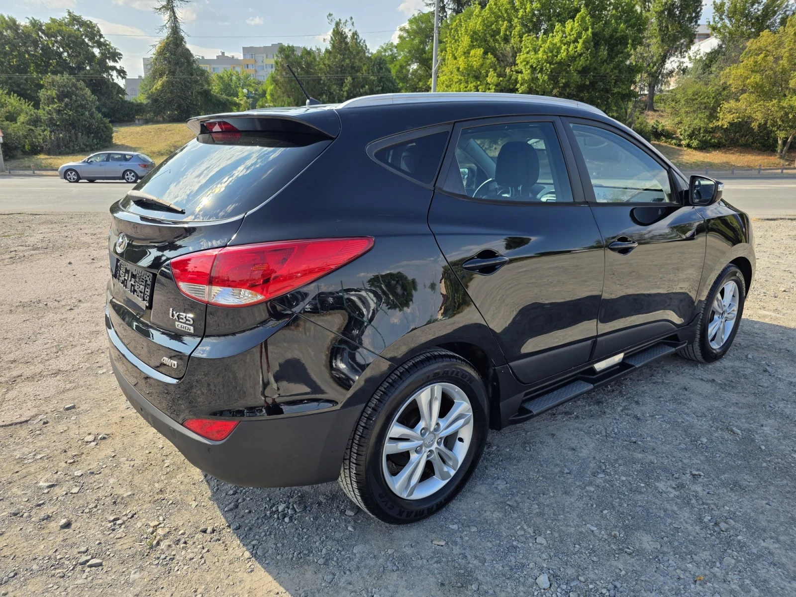 Hyundai IX35 2.0 CRDI 136 K.C, снимка 7 - Автомобили и джипове - 55597218