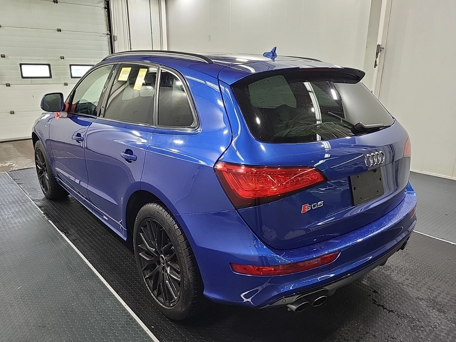 Audi SQ5 * 3.0T Technik * АВТОКРЕДИТ * ОТ ПРЕДСТАВИТЕЛСТВО, снимка 5 - Автомобили и джипове - 55847165