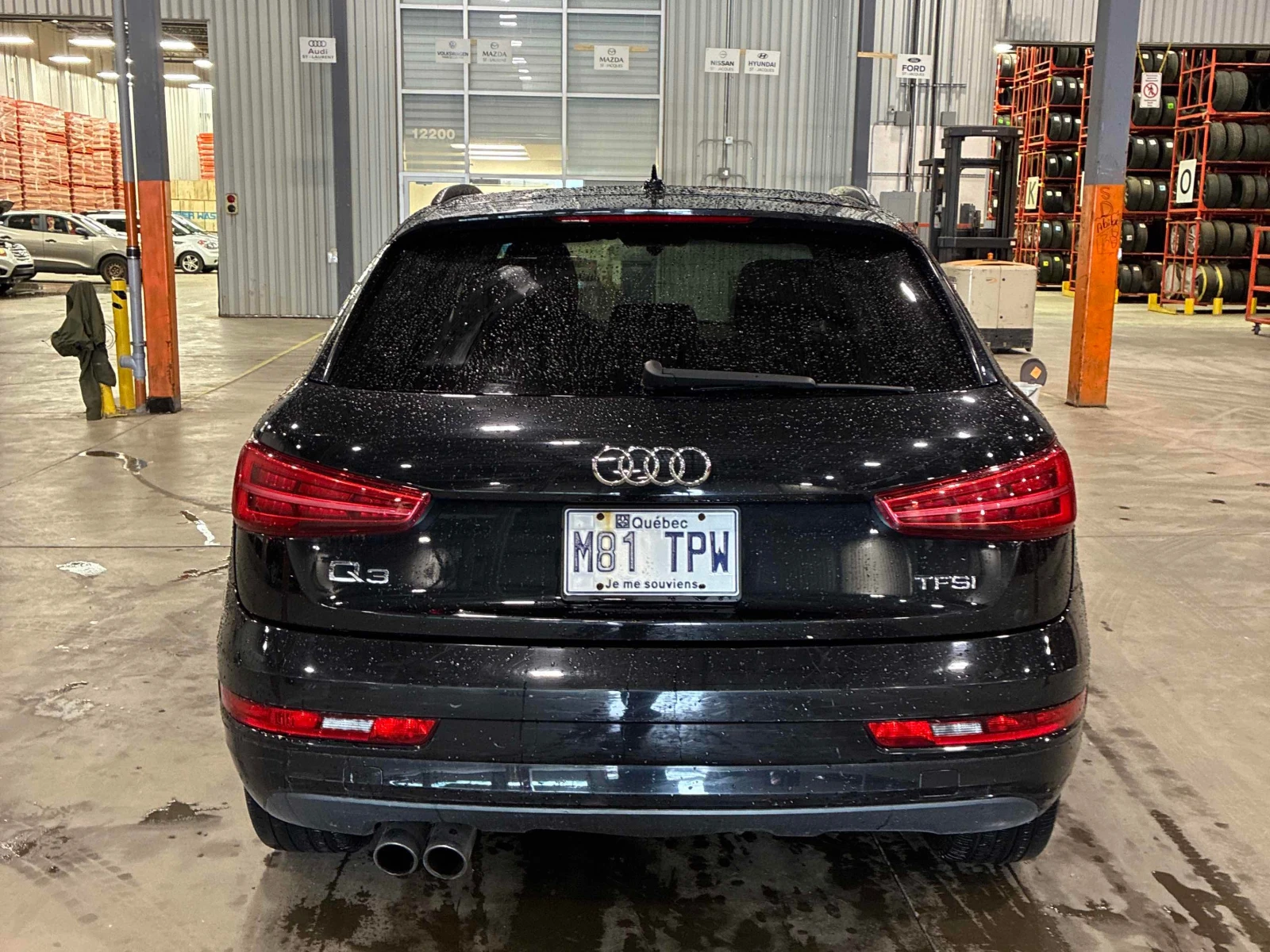 Audi Q3 * Komfort * CARFAX * ОПЦИЯ ЗА ФИНАНСИРАНЕ * , снимка 4 - Автомобили и джипове - 56159775