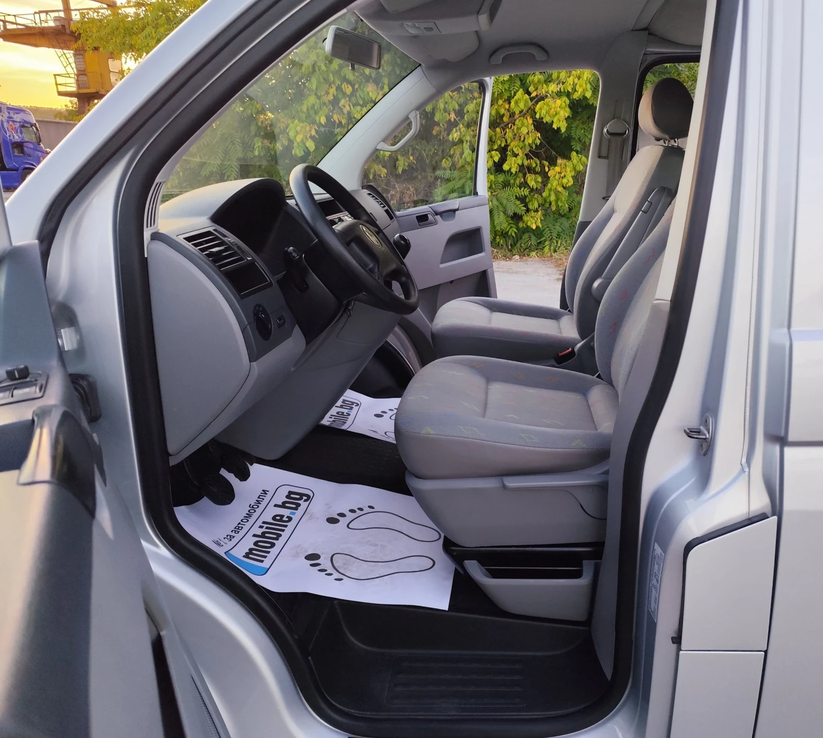 VW Transporter 2.5TDI-131кс.-6ск-EURO-4 - изображение 10