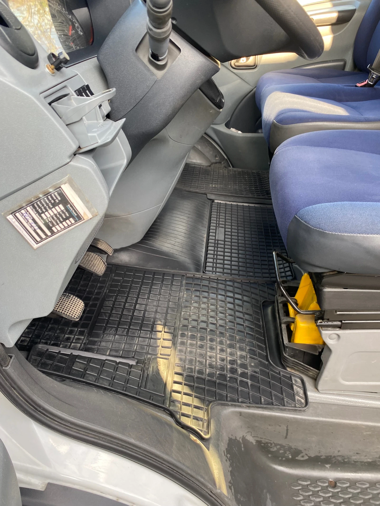 Iveco 35c15, снимка 12 - Бусове и автобуси - 54308762