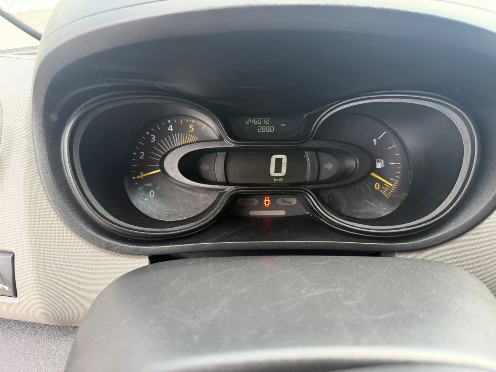 Renault Trafic 1.6biturbo, снимка 8 - Бусове и автобуси - 55352931