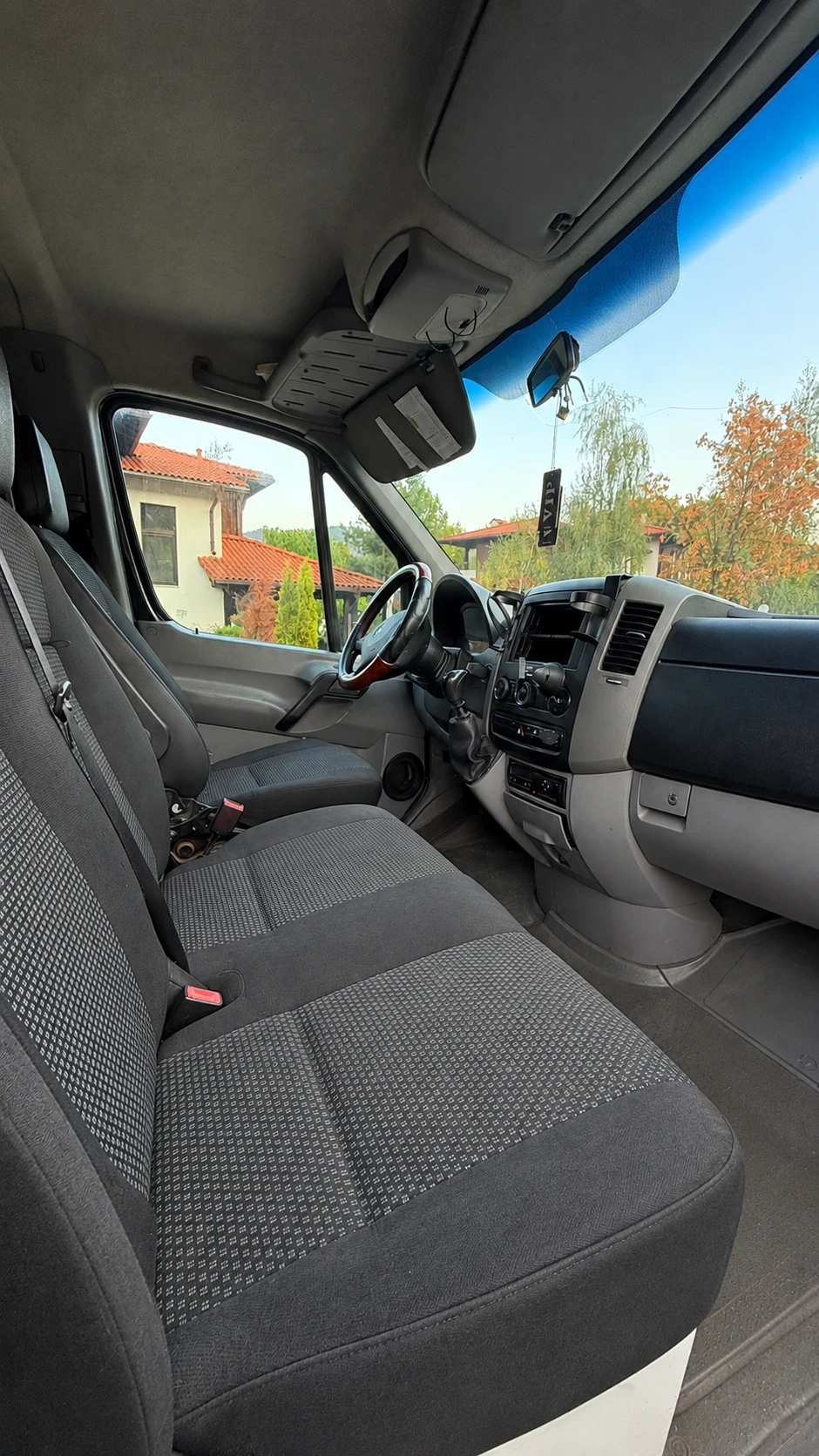 Mercedes-Benz Sprinter 315 6+ 1 Без аналог на пазара!, снимка 12 - Бусове и автобуси - 56048572
