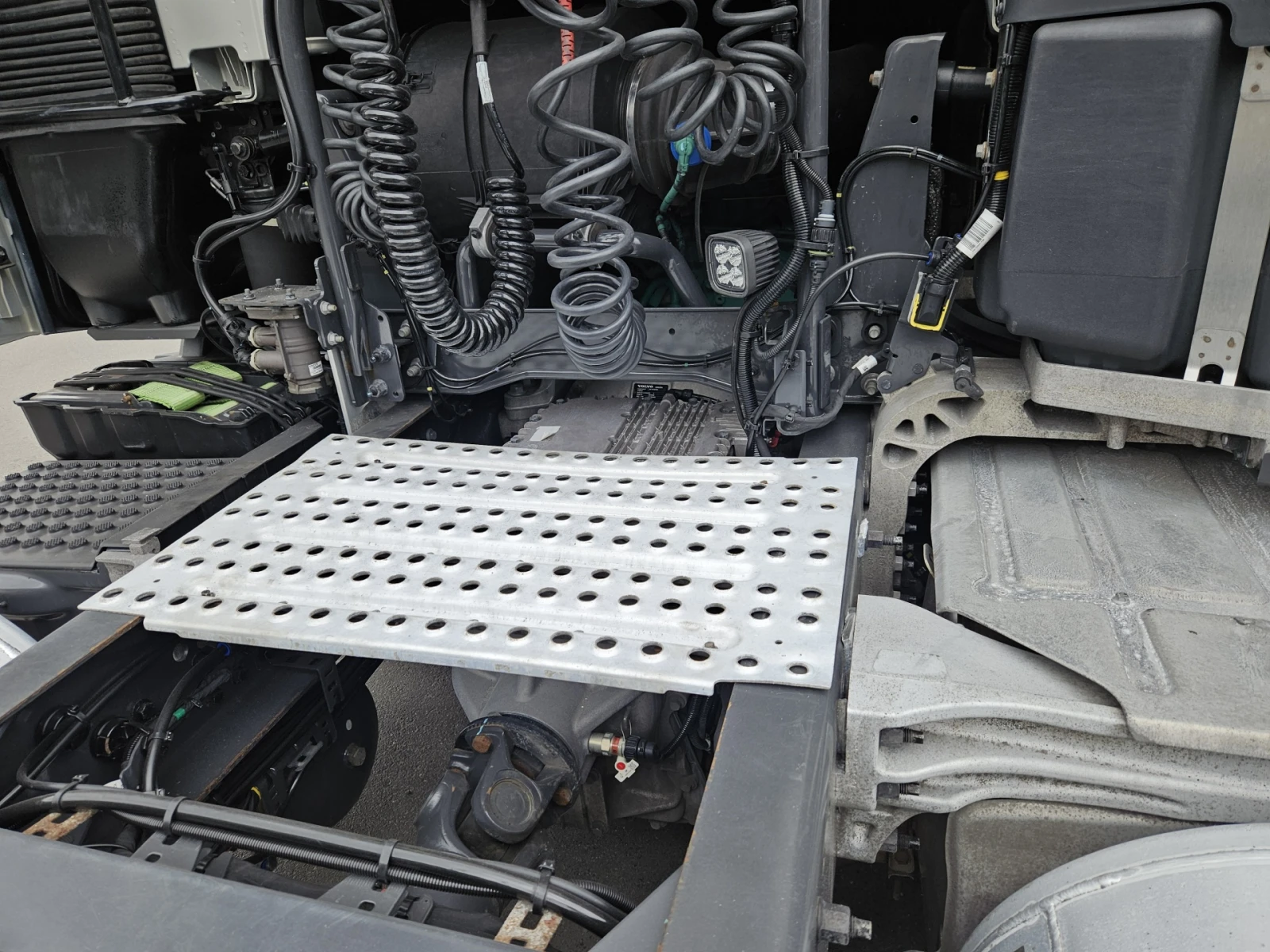 Volvo Fh 500XL Mega, снимка 12 - Камиони - 55844373