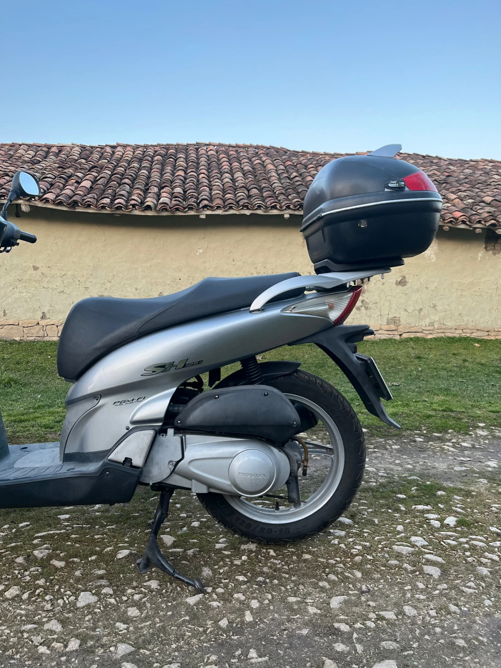 Honda Sh 125i, снимка 5 - Мотоциклети и мототехника - 54108526