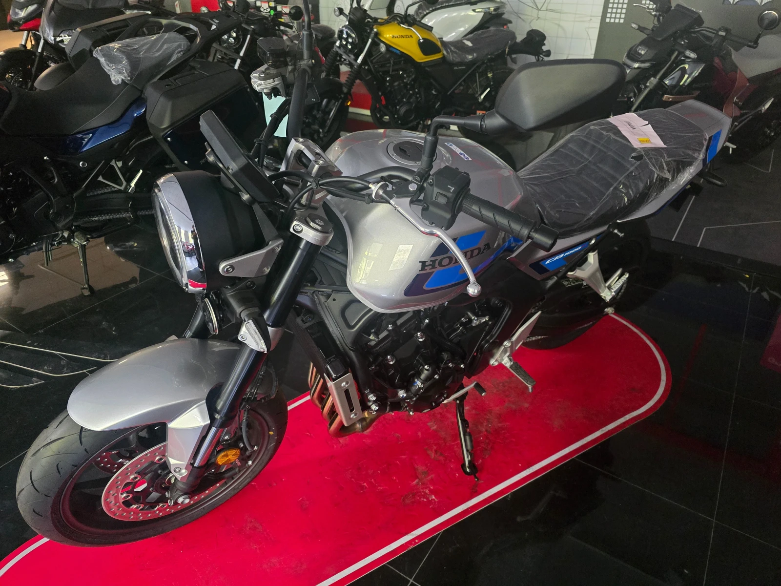 Honda Cb 1000F 2026 NEW, снимка 2 - Мотоциклети и мототехника - 56078029