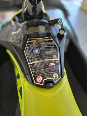 Джет Bombardier Sea Doo SPARK TRIXX, снимка 7