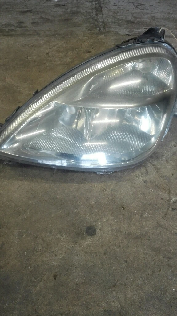 Фар ляв Мерцедес А170