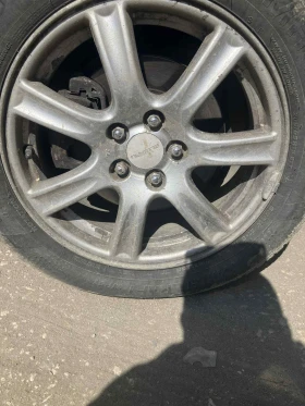 Subaru Legacy 2.0i ръчни скорости, снимка 2