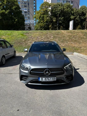 Mercedes-Benz E 300, снимка 1