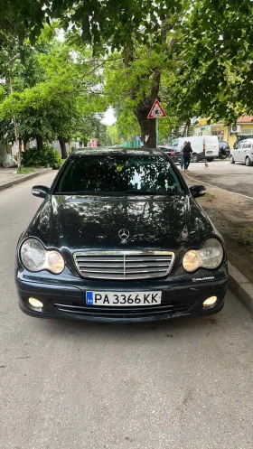 Mercedes-Benz C 200, снимка 1