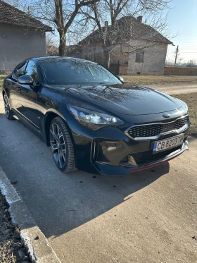 Kia Stinger 3.3T AWD GT, снимка 3