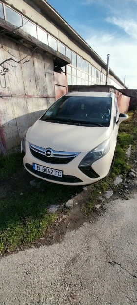  Opel Zafira