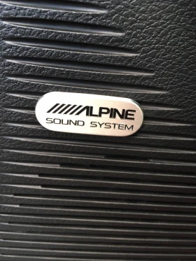 Dodge Challenger SRT 392 6.4 HEMI 492hp - 36900 € / 72170.13 лв. - 40470898 5