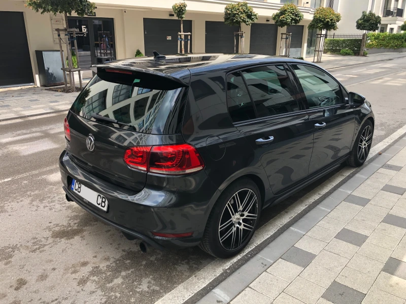 VW Golf 2.0 GTI , снимка 12 - Автомобили и джипове - 49115832