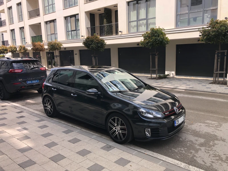 VW Golf 2.0 GTI , снимка 6 - Автомобили и джипове - 47550255