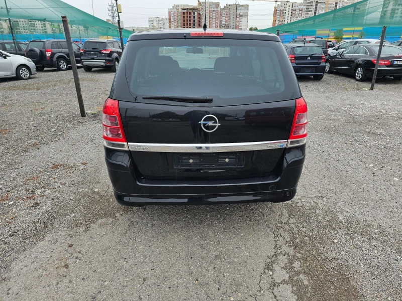 Opel Zafira 1.6i metan, снимка 4 - Автомобили и джипове - 47278522