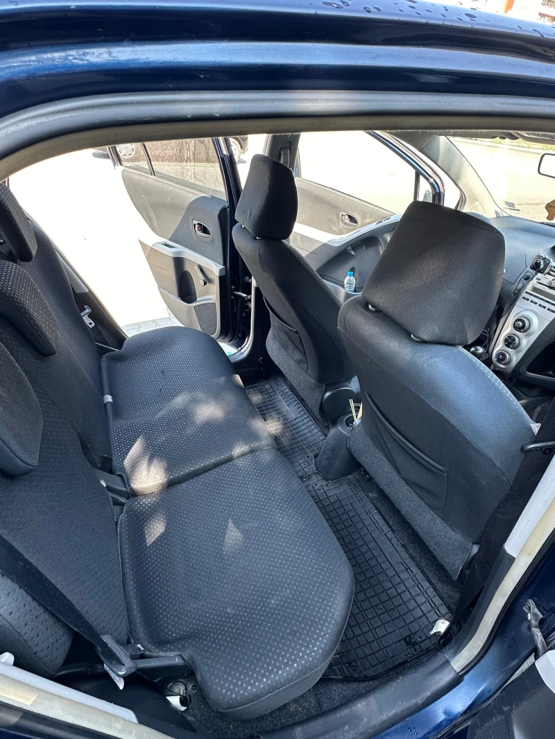 Toyota Yaris, снимка 10 - Автомобили и джипове - 47312925