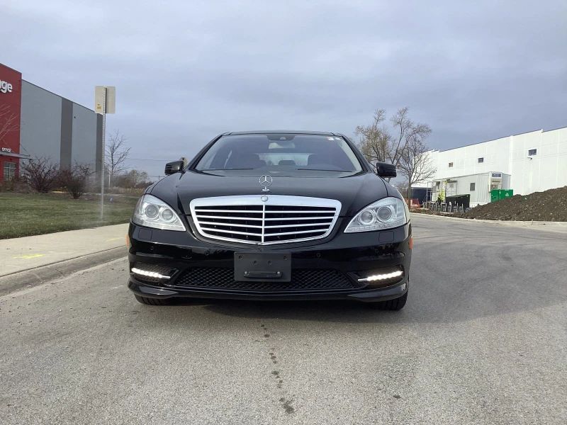 Mercedes-Benz S 550 AMG* обдух* пано* Harman* камера* , снимка 2 - Автомобили и джипове - 48199678