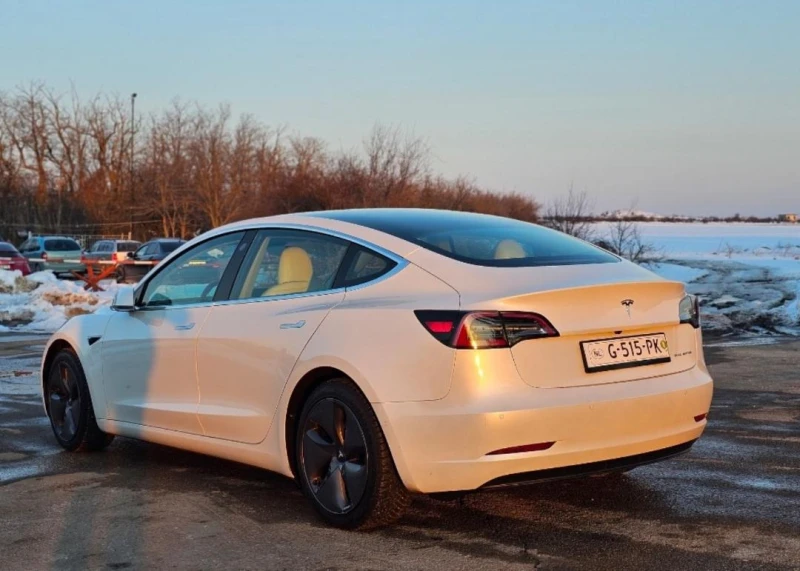 Tesla Model 3  4х4 Европейска Лонг Рейдж, снимка 5 - Автомобили и джипове - 49278785