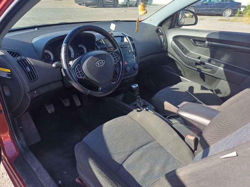 Kia Ceed 1.4.     2008г., снимка 9 - Автомобили и джипове - 51696822