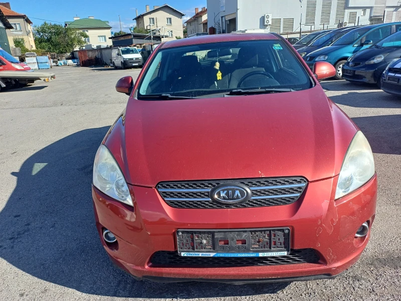 Kia Ceed 1.4.     2008г., снимка 4 - Автомобили и джипове - 51696822