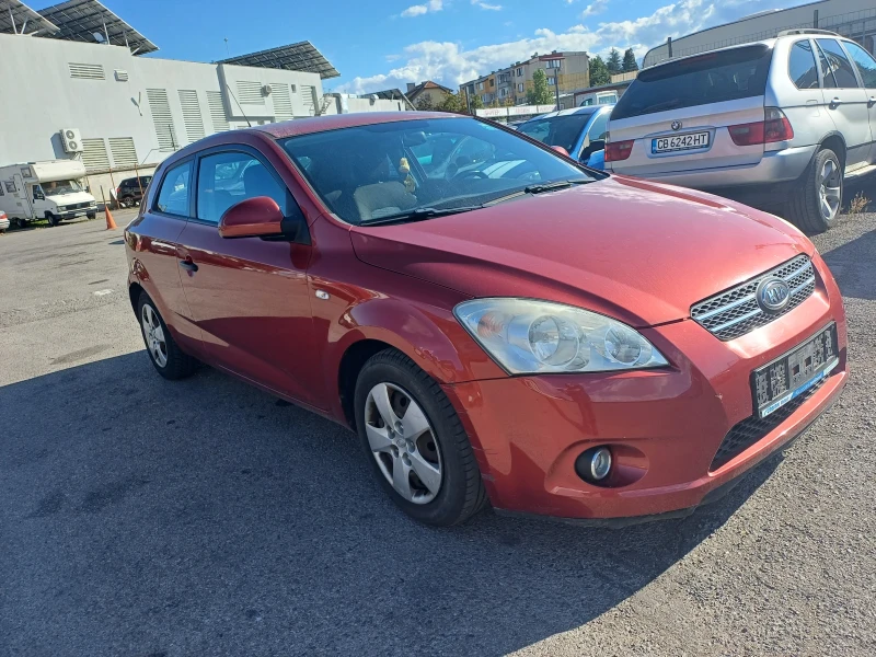 Kia Ceed 1.4.     2008г., снимка 3 - Автомобили и джипове - 51696822
