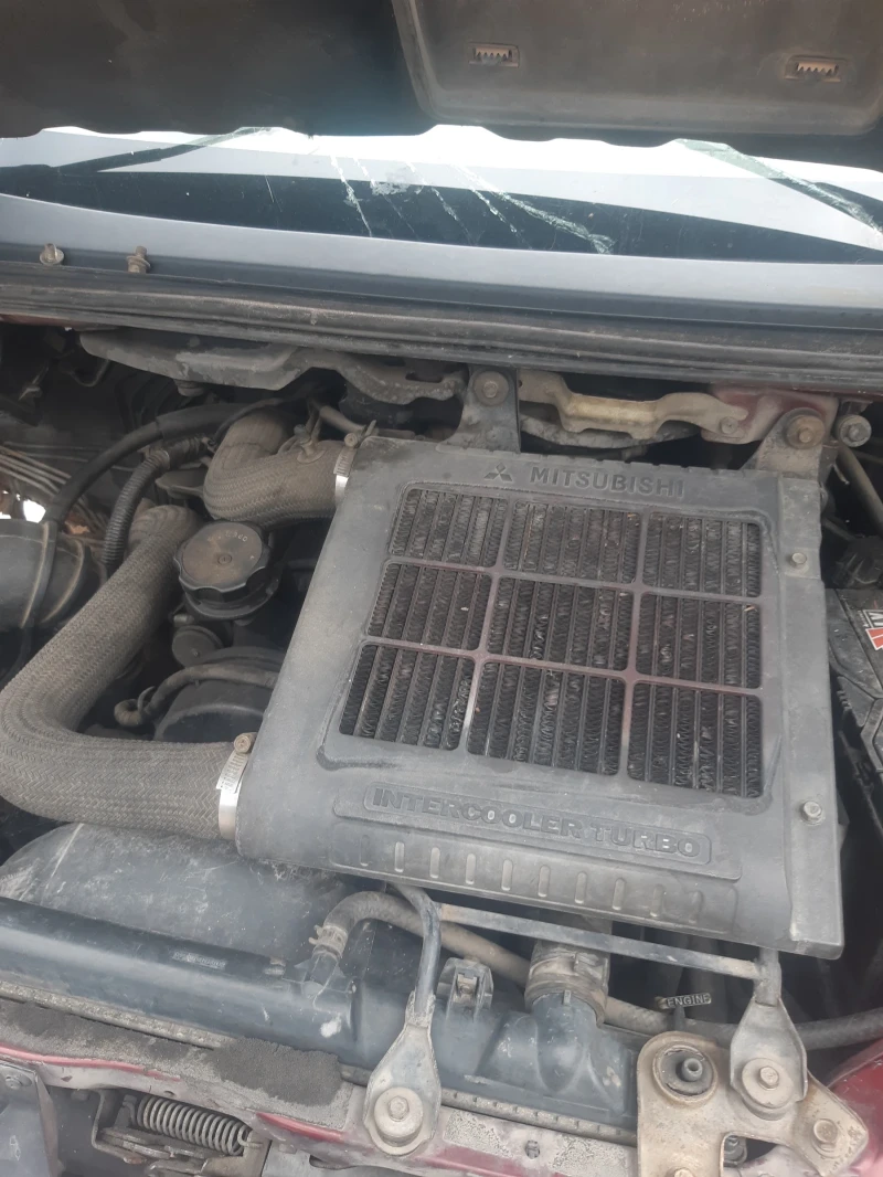 Mitsubishi Space gear 2, 5 TDI 4x4, снимка 3 - Автомобили и джипове - 52570110