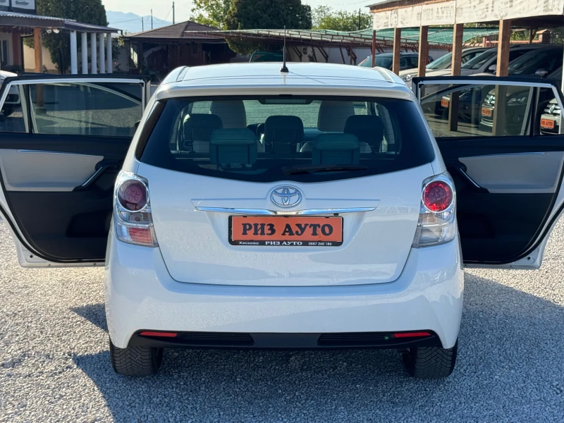 Toyota Verso 1.6D4D* KAMERA* PANORAMA* 6sk* ПЕРЛА* ЛИЗИНГ, снимка 8 - Автомобили и джипове - 51823738