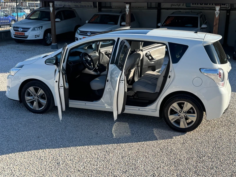 Toyota Verso 1.6D4D* KAMERA* PANORAMA* 6sk* ПЕРЛА* ЛИЗИНГ, снимка 10 - Автомобили и джипове - 51823738
