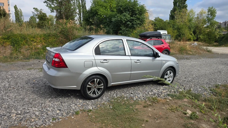 Chevrolet Aveo, снимка 7 - Автомобили и джипове - 53061772