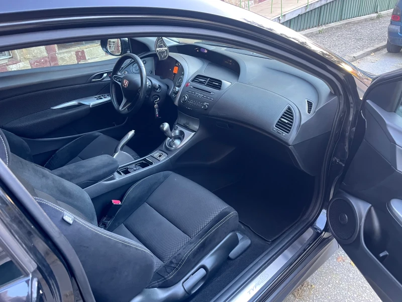 Honda Civic Type S Facelift , снимка 11 - Автомобили и джипове - 52326155