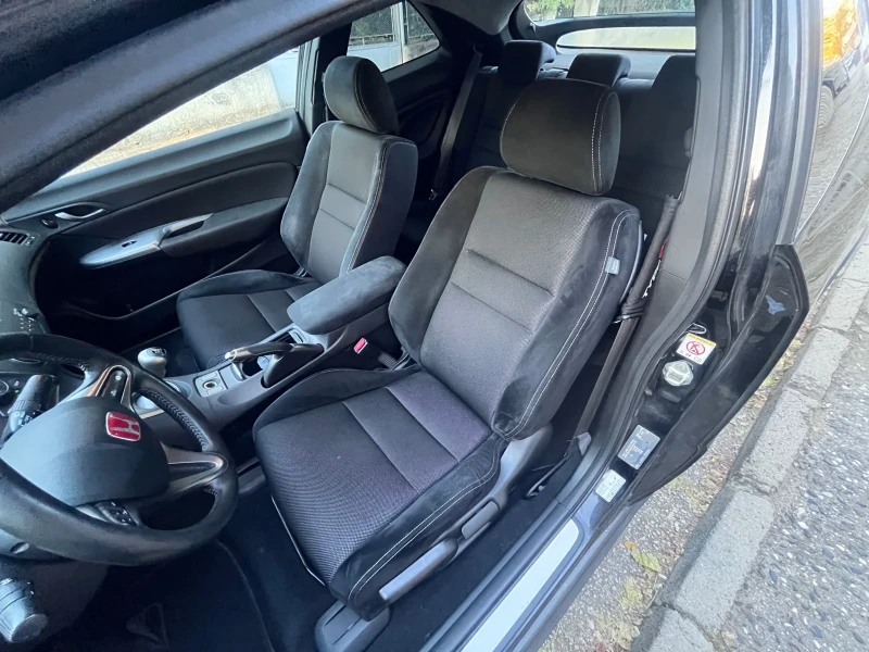 Honda Civic Type S Facelift , снимка 9 - Автомобили и джипове - 52326155
