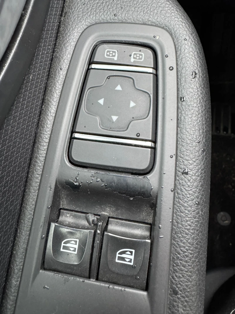 Renault Clio 1.5 Dci, снимка 15 - Автомобили и джипове - 52386252