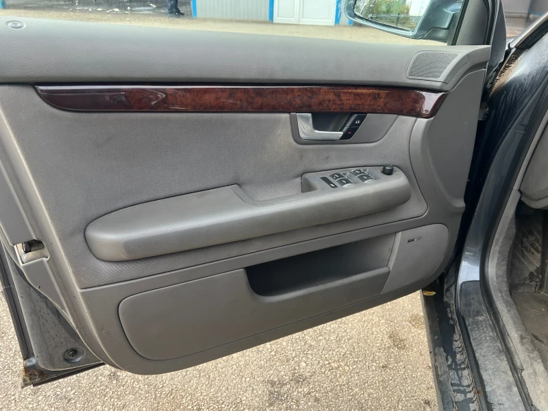 Audi A4 ТДИ, снимка 8 - Автомобили и джипове - 52890906