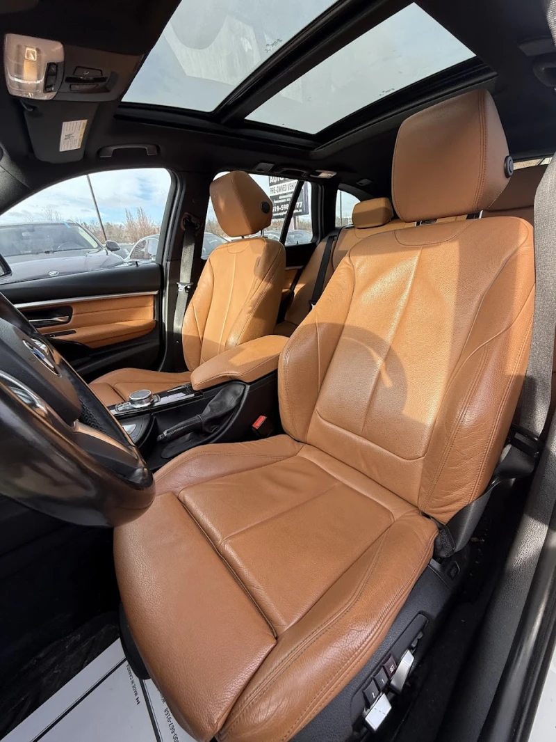 BMW 328 2018 LCI * M-PACK* HEAD-UP* BLACK OPTIC* DIGITAL* , снимка 12 - Автомобили и джипове - 53101219