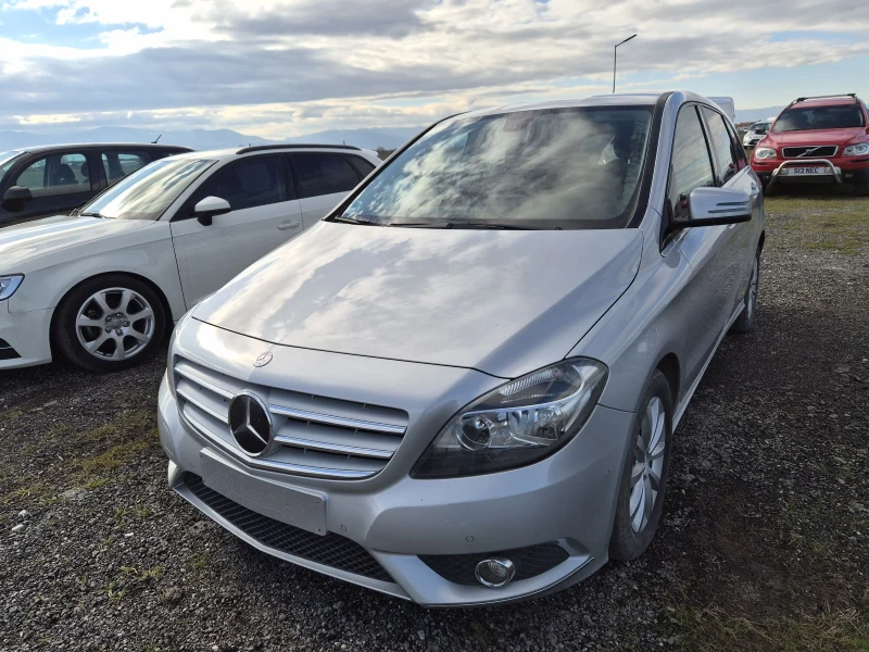 Mercedes-Benz B 200, снимка 2 - Автомобили и джипове - 53157454