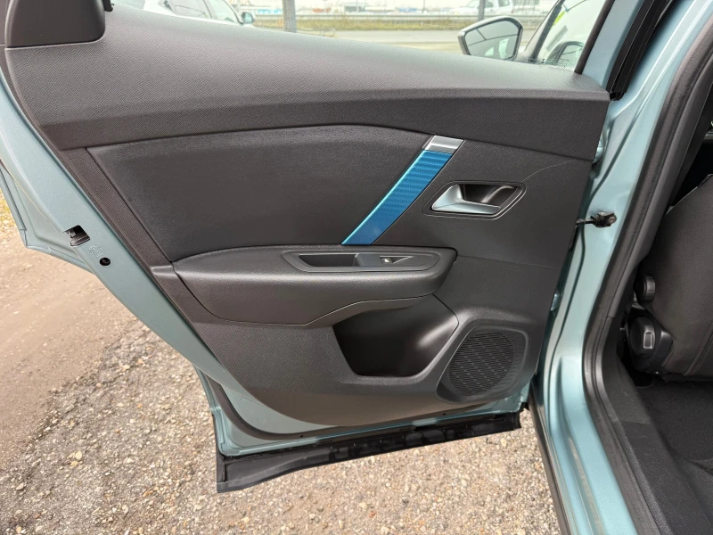 Citroen C4, снимка 9 - Автомобили и джипове - 53201944