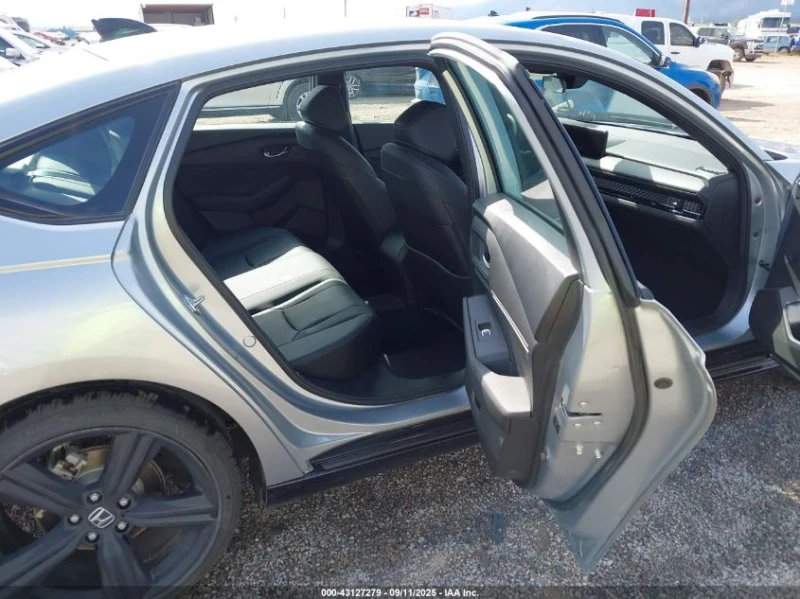 Honda Accord HYBRID Sport-L * КРАЙНА ЦЕНА* CARFAX, снимка 8 - Автомобили и джипове - 53360409