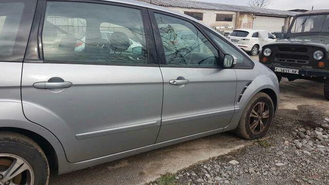 Ford S-Max 2,0. 1.8 TDCI, снимка 14 - Автомобили и джипове - 42072446