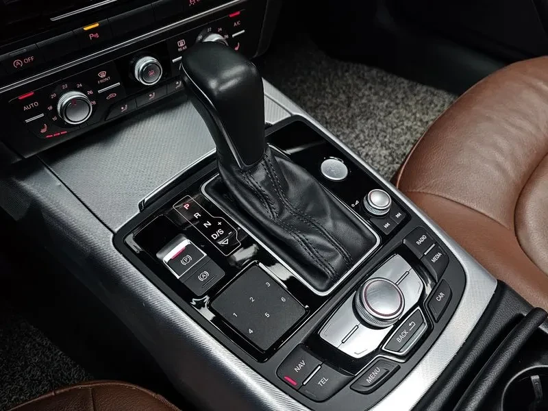 Audi A6 2.0 TFSI - САМО 30% АВАНС, снимка 9 - Автомобили и джипове - 56293715
