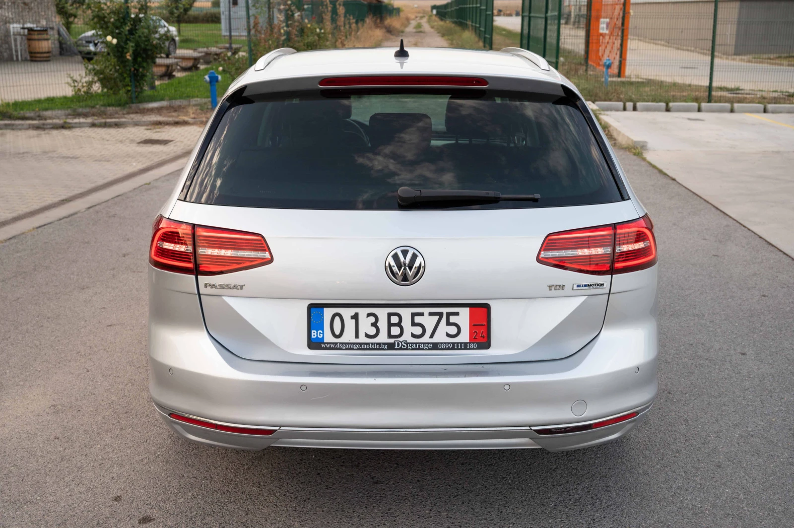 VW Passat 2.0TDI* HighLine* * * Keyless*  | Mobile.bg   12